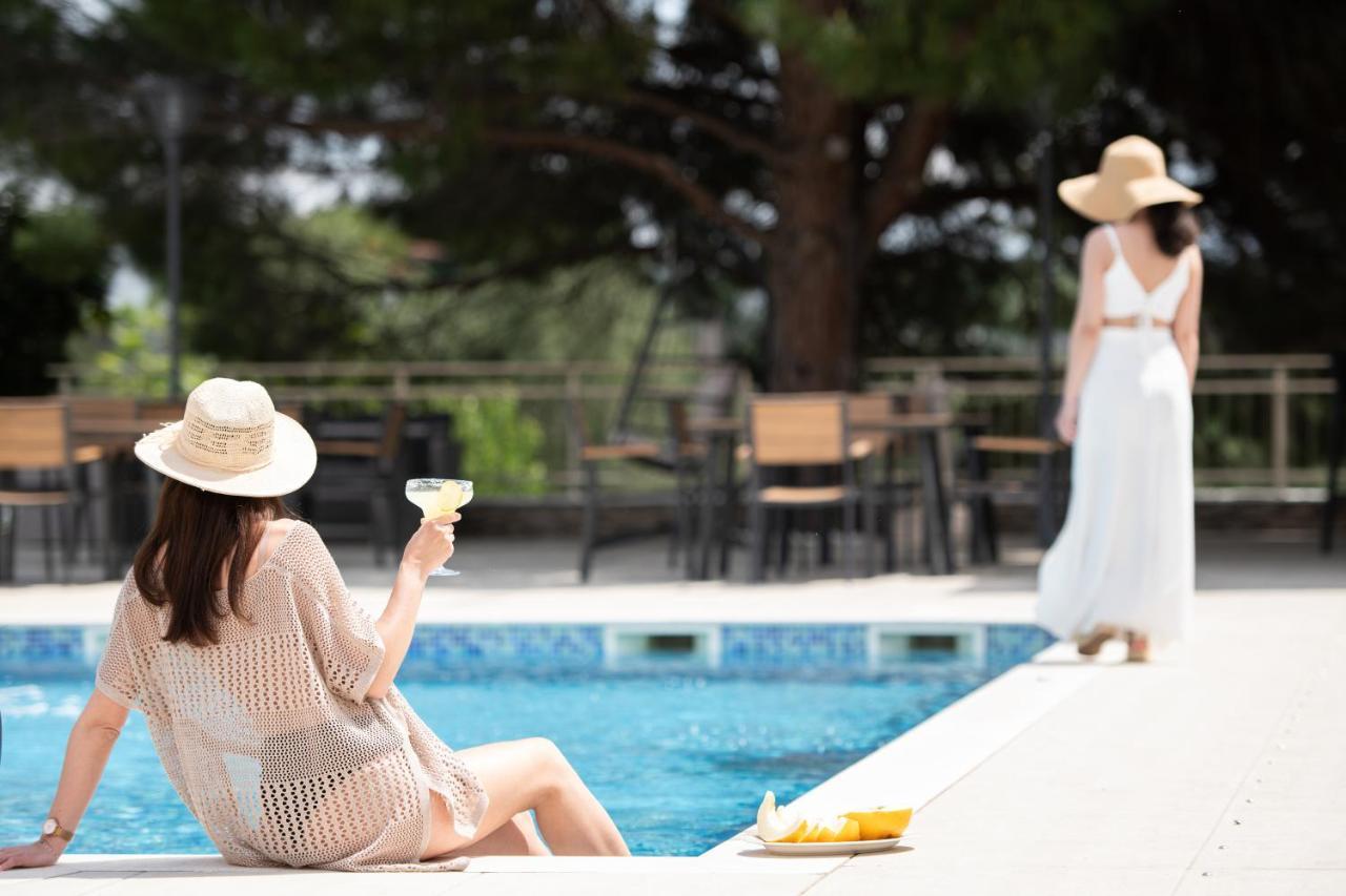 Villa Sara Nikiti  Ngoại thất bức ảnh