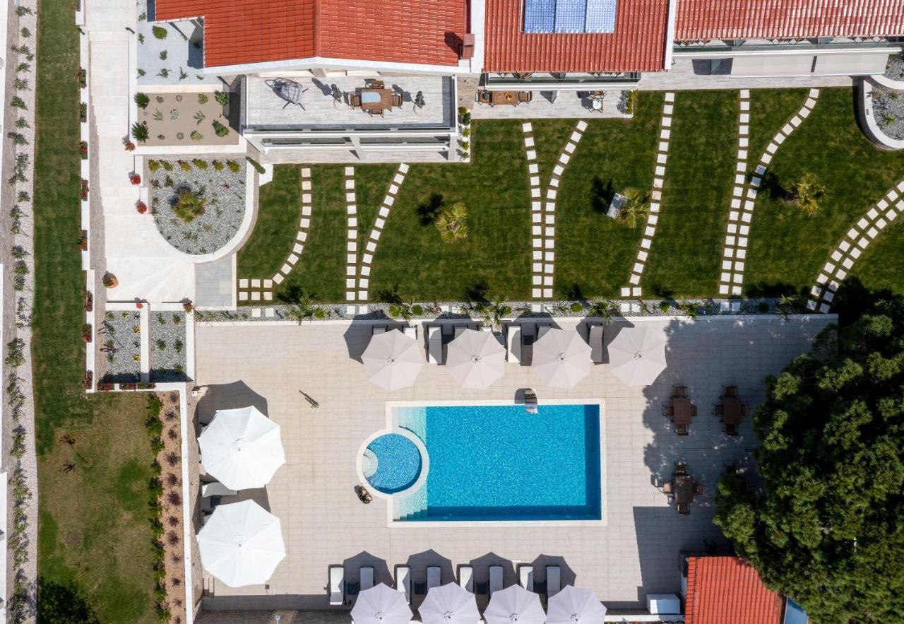Villa Sara Nikiti  Ngoại thất bức ảnh