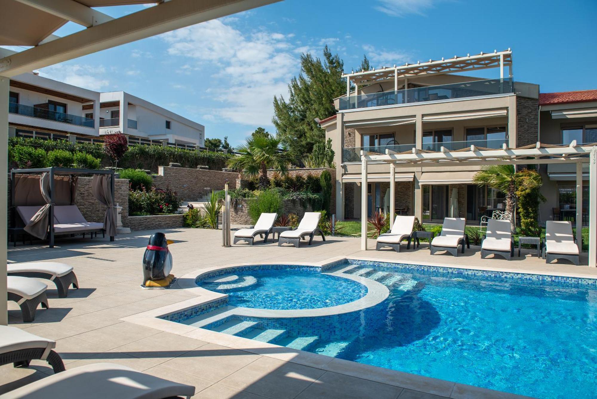 Villa Sara Nikiti  Ngoại thất bức ảnh